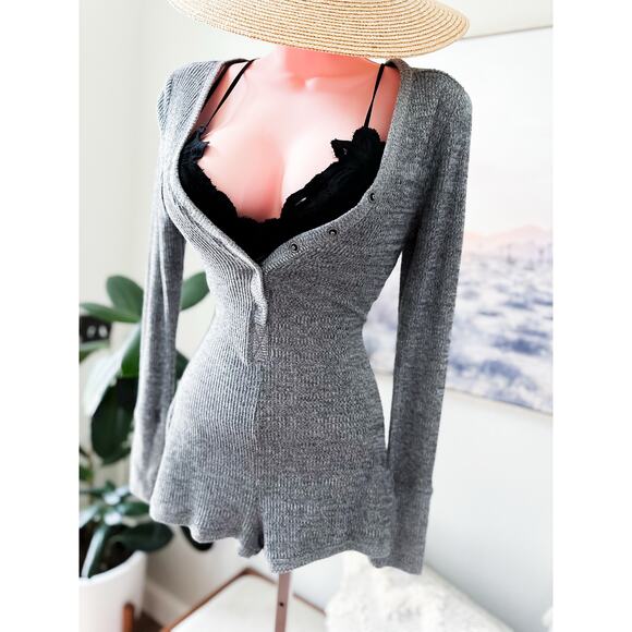 Barefoot in the Quiet slow mornings Bodycon ribbed romper - Picture 3 of 3